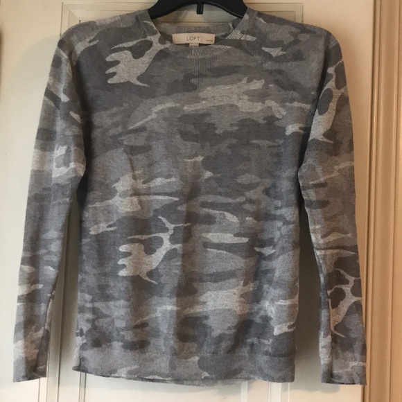 Lightweight layering long sleeve tee - Picture 1 of 2